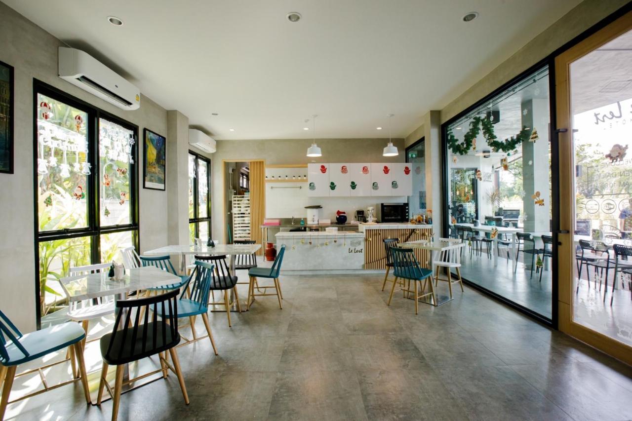 Le Lert Hotel Ratchaburi Екстер'єр фото